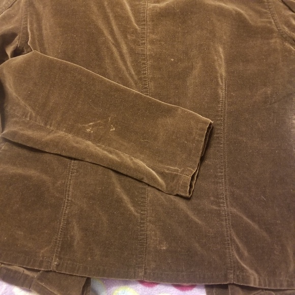 Jacket. Womens. - Picture 6 of 6